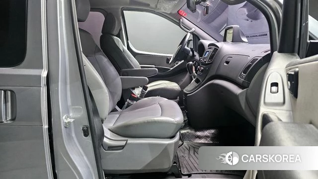 Hyundai The New Grand Starex id 4286191 из Кореи 18