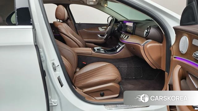 Mercedes-Benz E-Class W213 id 4551318 из Кореи 18