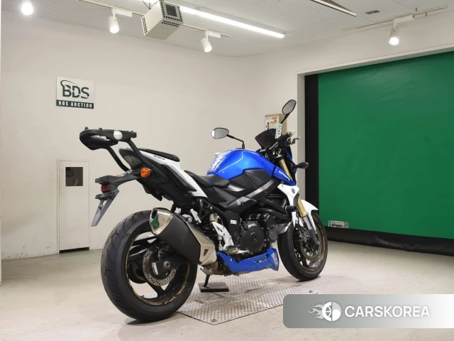 Проданный Suzuki GSR750 ABS 2014 из Японии, фото 2
