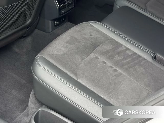 Audi Q3 id 4320684 из Китая 18