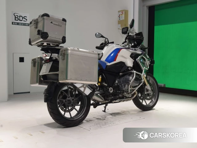 Проданный BMW R1200GS 2016 из Японии, фото 2