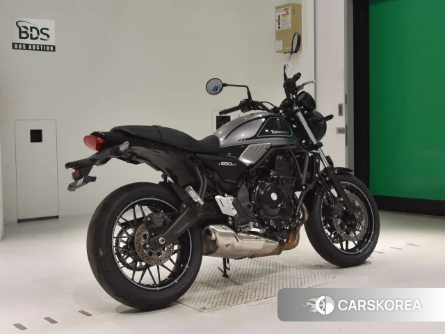 Проданный Kawasaki Z650RS 2023 из Японии, фото 2