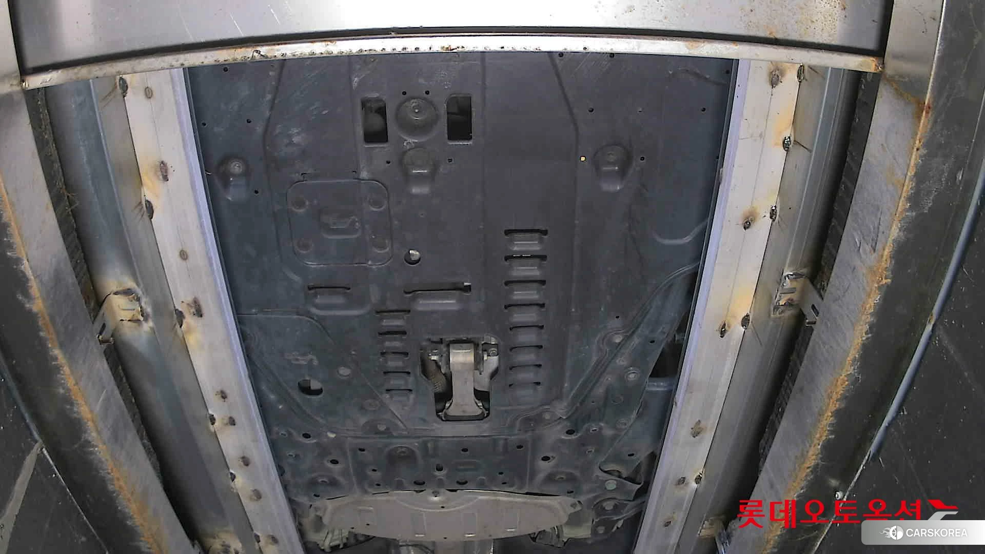 Kia Carnival id 3882082 из Кореи 18