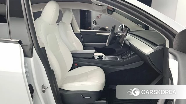 Tesla Model Y id 4730397 из Кореи 18