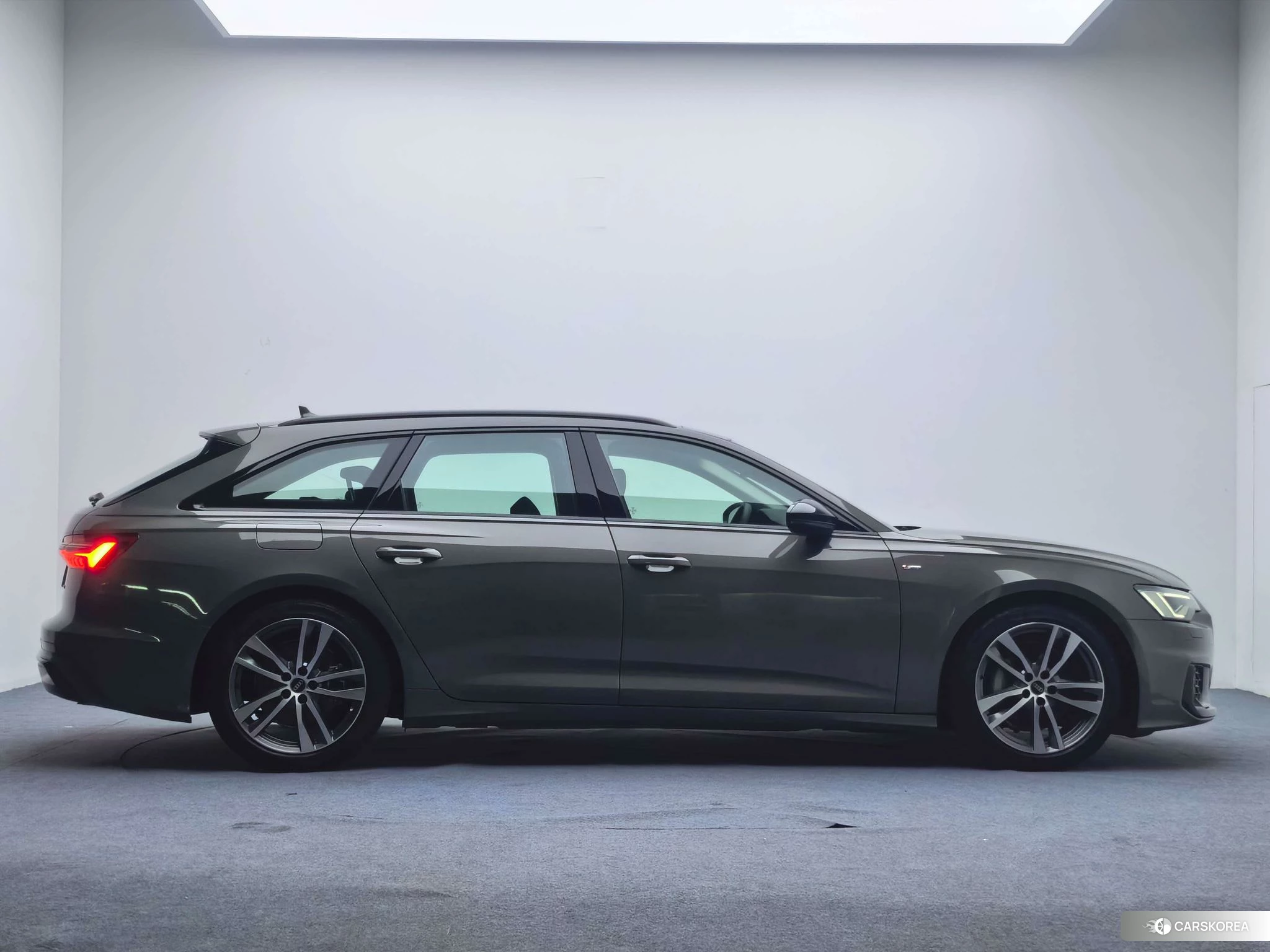 Audi A6 (import) id 4514047 из Китая 18