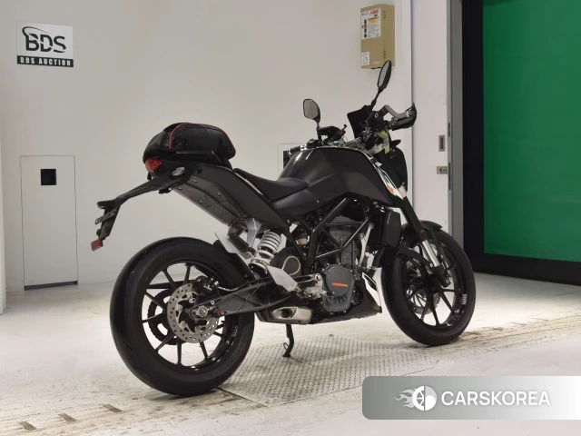 Проданный KTM 200 DUKE 2014 из Японии