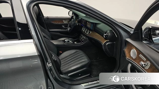 Mercedes-Benz E-Class W213 id 4476860 из Кореи 18