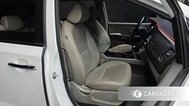 Kia All New Carnival id 4722756 из Кореи 18