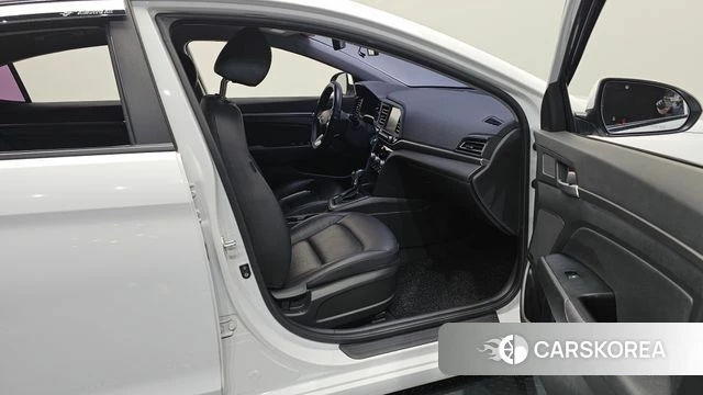 Hyundai The New Avante AD id 4581811 из Кореи 18