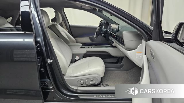 Hyundai Ionic 6 id 4893668 из Кореи 18