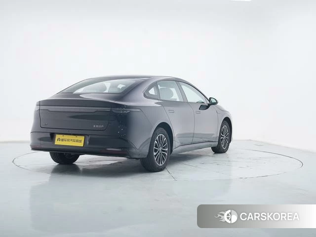 Nissan N7 id 4348975 из Китая 18