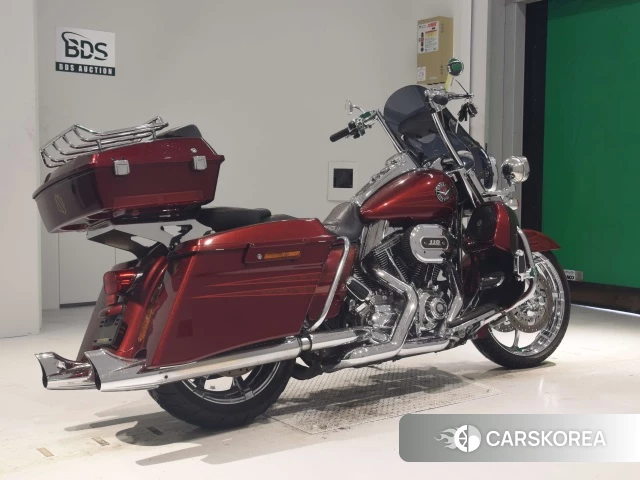 Проданный Harley-Davidson Road King Custom FLHRSE1800CVO 2013 из Японии