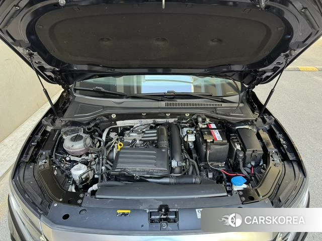Volkswagen Passat id 4276152 из Китая 18