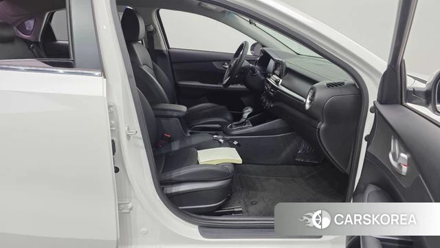 Kia Come New K3 id 4551727 из Кореи 18