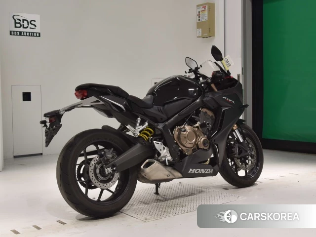 Проданный Honda CBR650R 2021 из Японии, фото 2