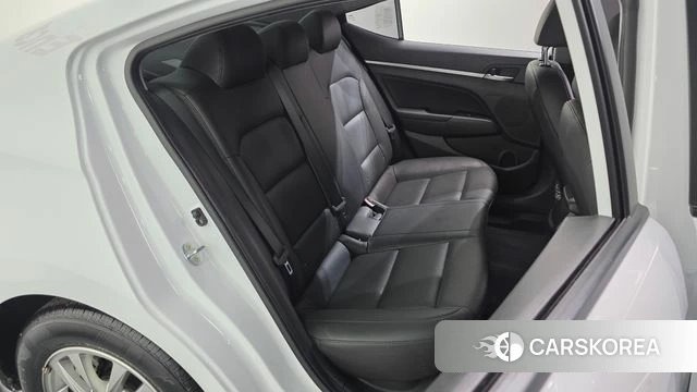 Hyundai The New Avante AD id 4519996 из Кореи 18