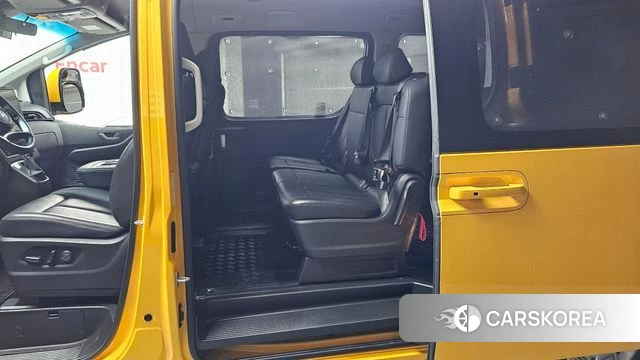 Hyundai Staria id 4623140 из Кореи 18