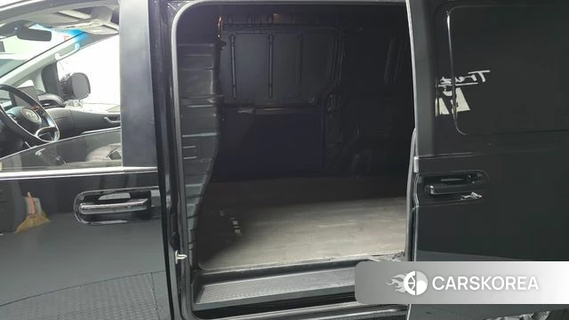 Hyundai Staria id 4224178 из Кореи 18