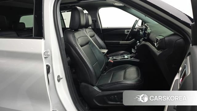 Ford Explorer 6th Generation id 4906684 из Кореи 18