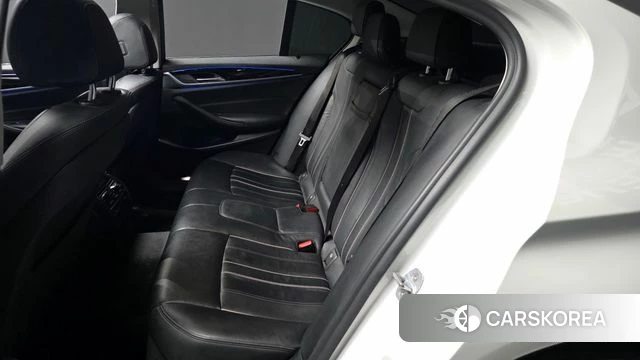 BMW 5 Series (G30) id 4923725 из Кореи 18