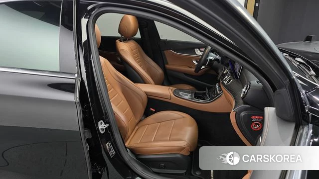 Mercedes-Benz E-Class W213 id 4716760 из Кореи 18