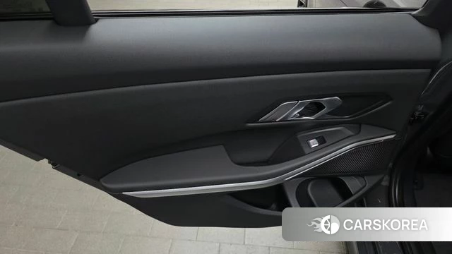 BMW 3 Series (G20) id 4724930 из Кореи 18