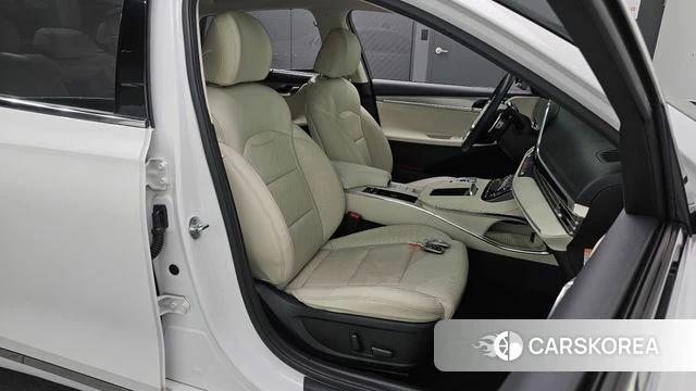 Hyundai The New Grandeur IG Hybrid id 4753830 из Кореи 18