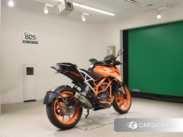 Проданный KTM 390 DUKE 2018 из Японии, фото 2