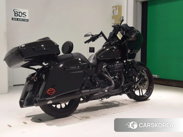 Проданный Harley-Davidson Road Glide FLTRXS1870 2019 из Японии, фото 2