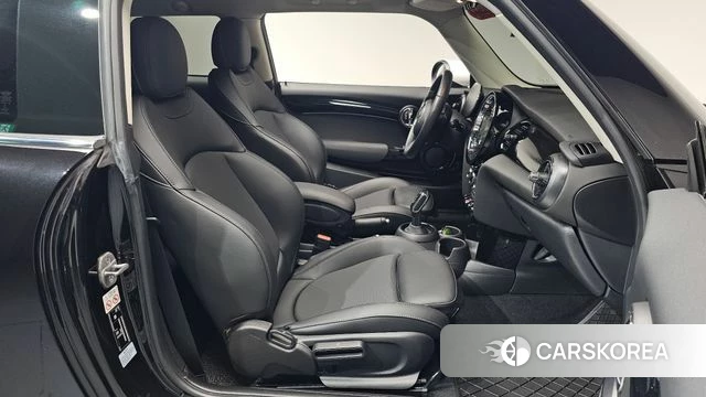 Mini Cooper id 4929790 из Кореи 18