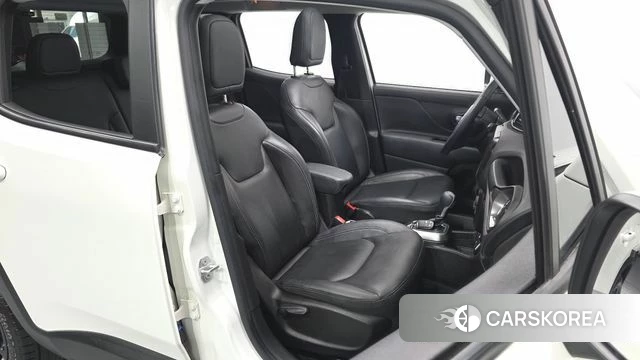 Jeep Renegade id 4730783 из Кореи 18