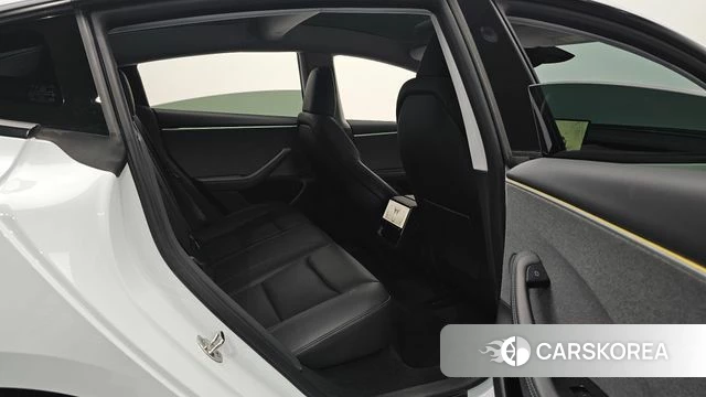 Tesla Model 3 id 4474485 из Кореи 18