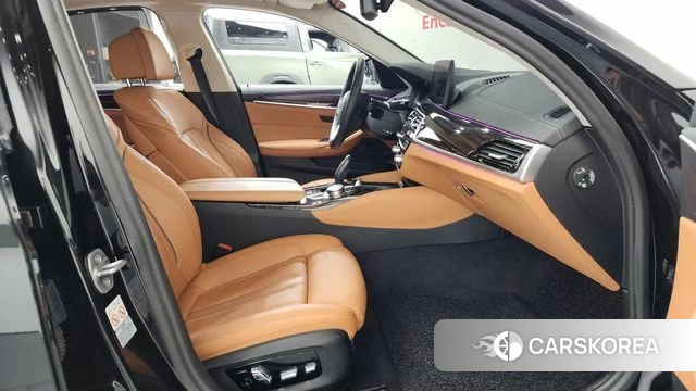 BMW 5 Series (G30) id 4917437 из Кореи 18