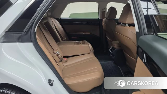 Hyundai Grandeur Hybrid (GN7) id 4302551 из Кореи 18