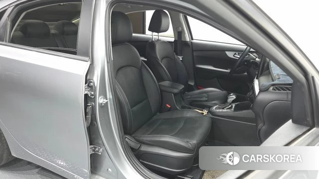 Kia The New K3 2nd generation id 4267783 из Кореи 18