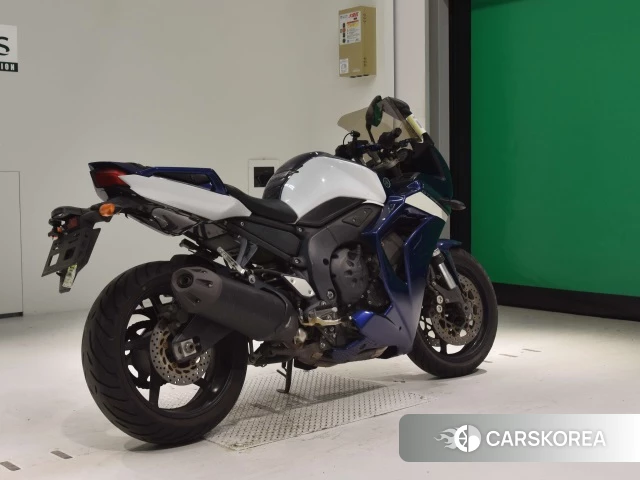 Проданный Yamaha FZ1 FEATHER GT 2012 из Японии, фото 2