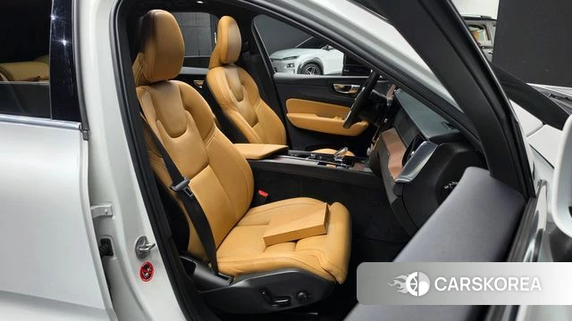 Volvo XC60 second Generation id 4540463 из Кореи 18