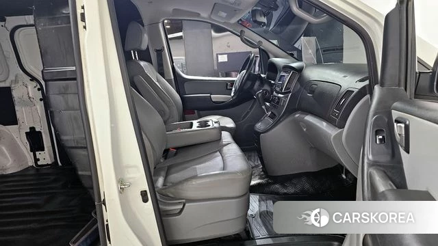 Hyundai The New Grand Starex id 4397650 из Кореи 18