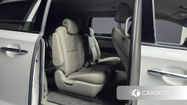 Kia The New Carnival id 4610172 из Кореи 18