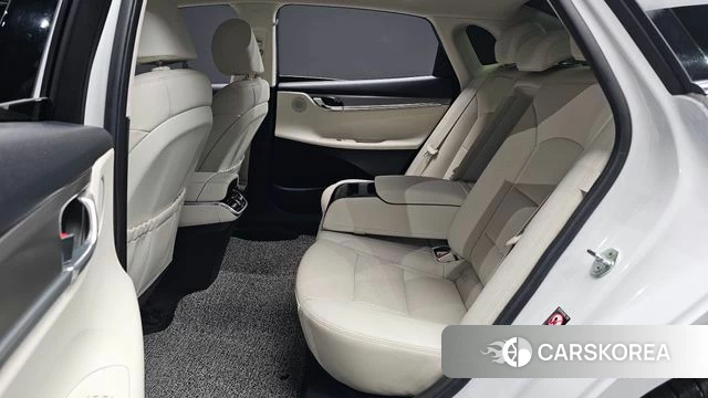 Hyundai The New Grandeur IG id 4282123 из Кореи 18