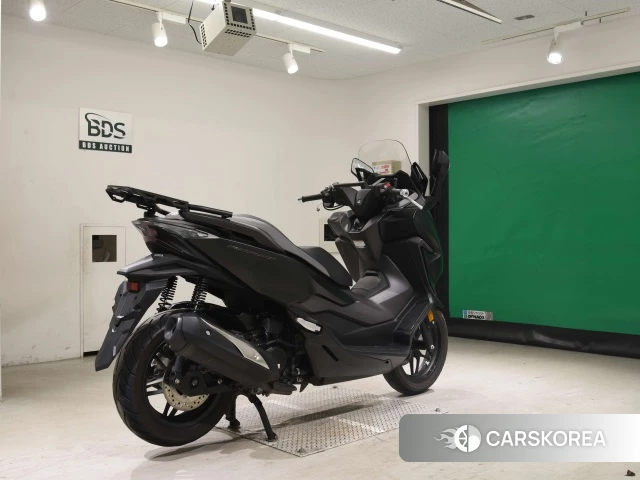 Проданный Honda FORZA 2018 из Японии, фото 2