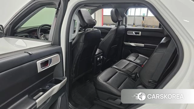 Ford Explorer 6th Generation id 4267415 из Кореи 18