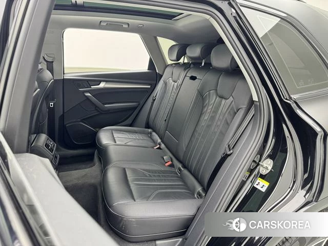 Audi Q5L id 4300066 из Китая 18
