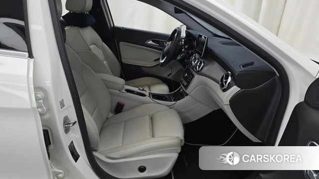 Mercedes-Benz GLA-Class X156 id 4525545 из Кореи 18