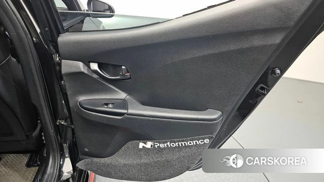 Hyundai Veloster (JS) id 4614892 из Кореи 18
