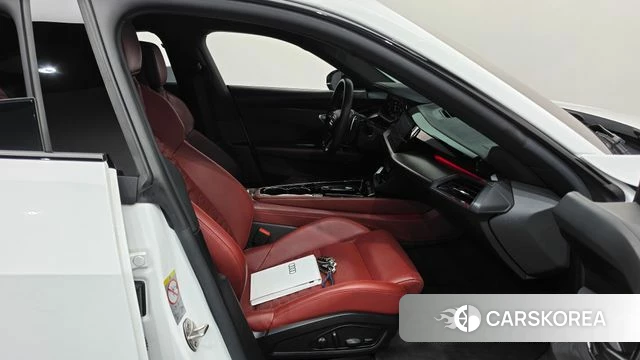 Audi e-Tron GT id 4835155 из Кореи 18