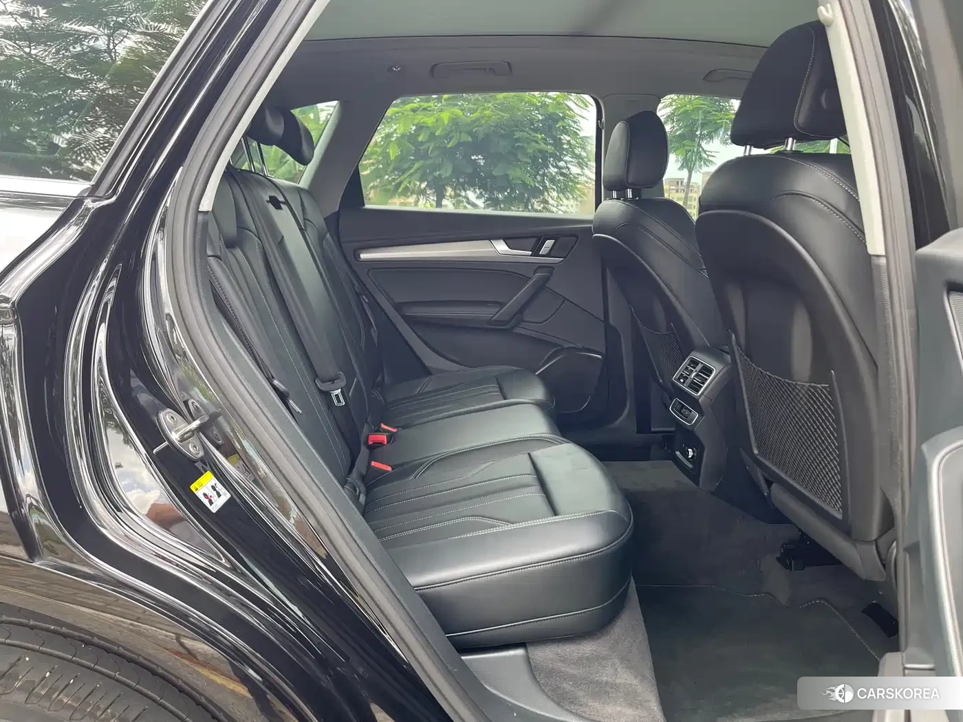 Audi Q5L id 4589235 из Китая 18