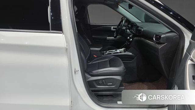Ford Explorer 6th Generation id 4716993 из Кореи 18
