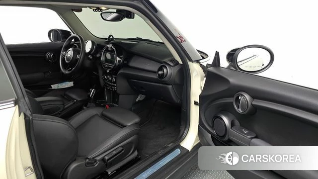 Mini Cooper id 4764699 из Кореи 18