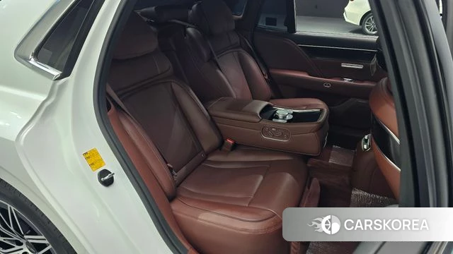 Genesis G90 (RS4) id 4541220 из Кореи 18